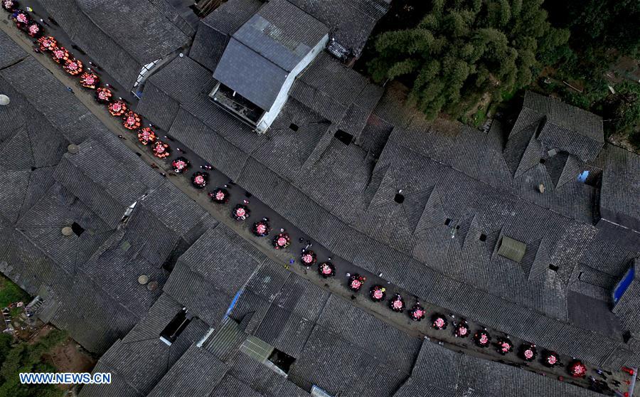 #CHINA-SICHUAN-QIONGLAI-LONG STREET BANQUET (CN)