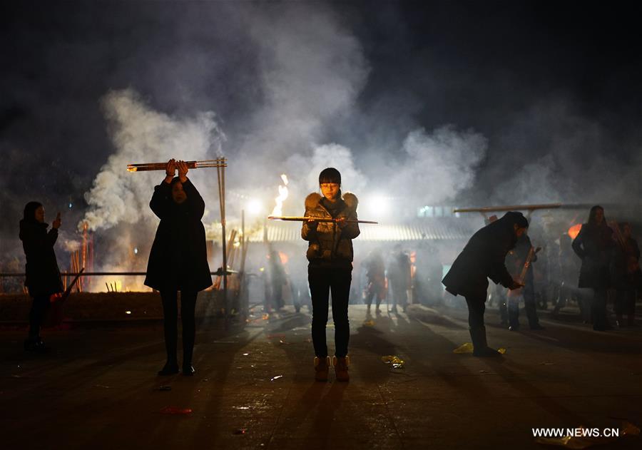 CHINA-CHONGQING-SPRING FESTIVAL-PRAY (CN)