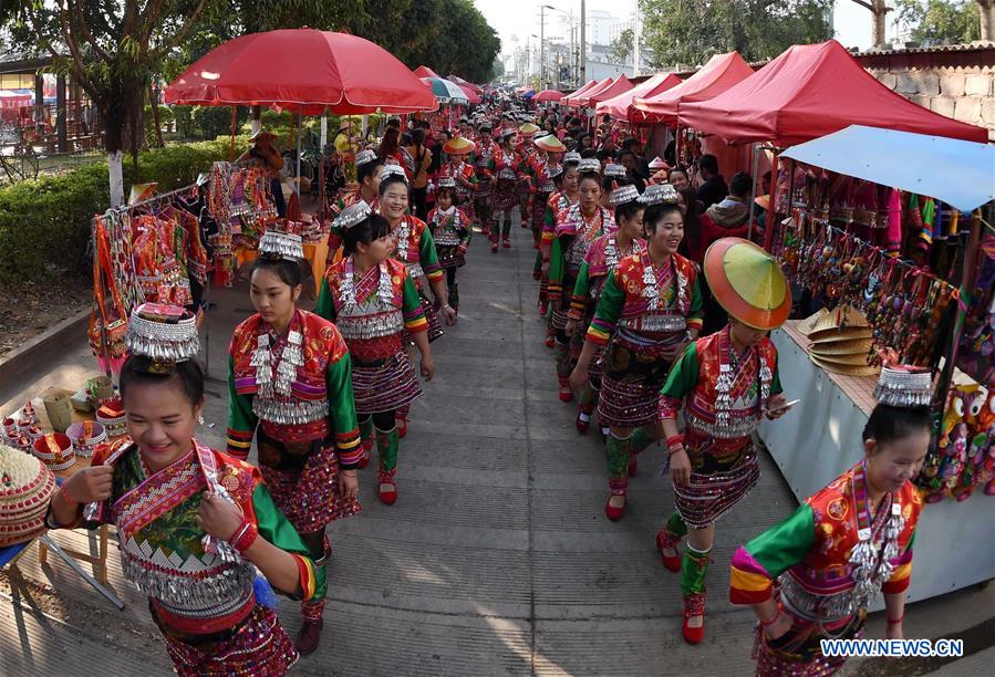 CHINA-YUNNAN-XINPING-HUAYAO DAI ETHNIC GROUP-HUAJIE FESTIVAL (CN)