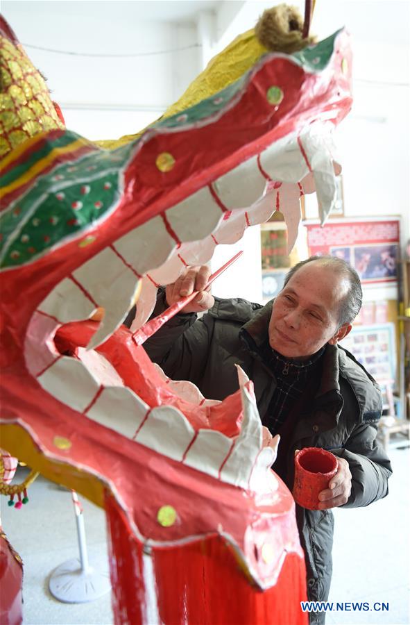 CHINA-GUANGXI-BINYANG-PAOLONG HANDICRAFTSMAN(CN)