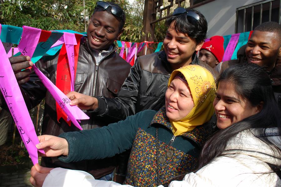 #CHINA-JIANGSU-FOREIGN STUDENTS-LANTERN FESTIVAL (CN)