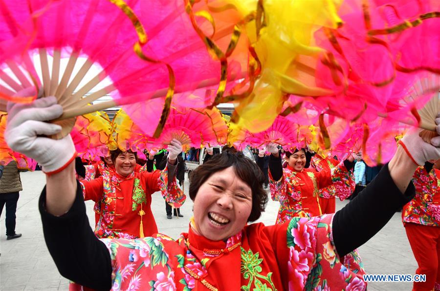 #CHINA-LANTERN FESTIVAL-CELEBRATIONS (CN)