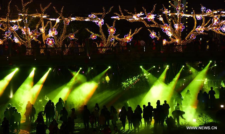 CHINA-WUHAN-LIGHT SHOW (CN)