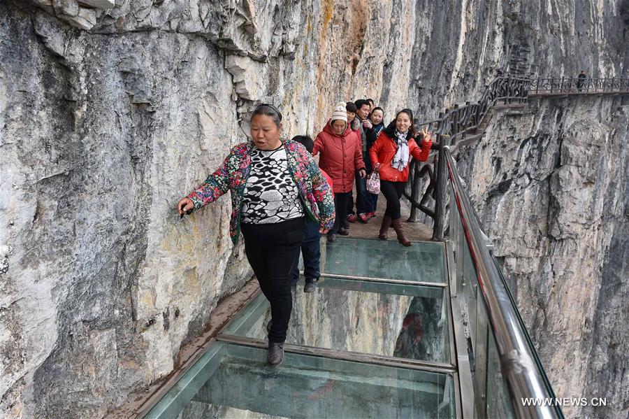 CHINA-GUIZHOU-GLASS SKYWALK (CN)