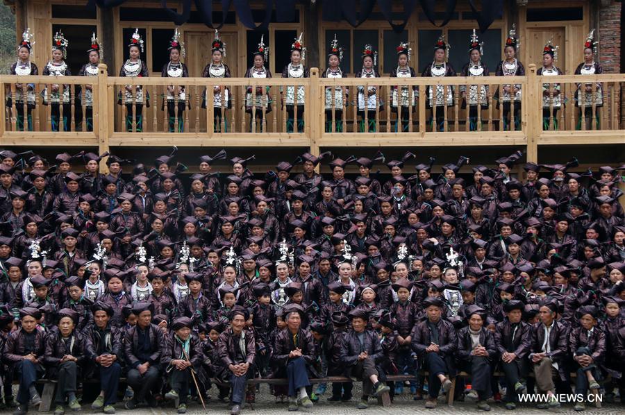 #CHINA-GUIZHOU-FOLK PERFORMANCE (CN)