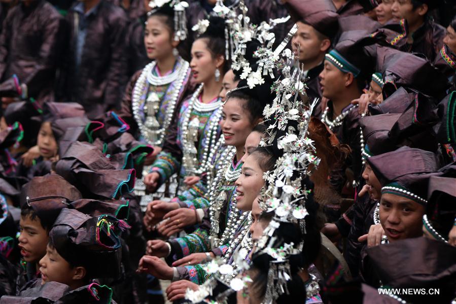 #CHINA-GUIZHOU-FOLK PERFORMANCE (CN)