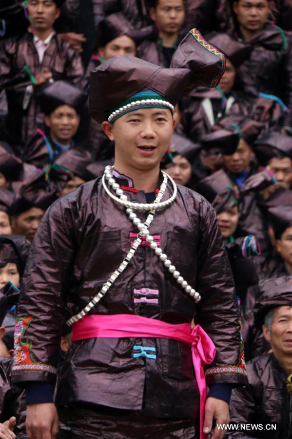 #CHINA-GUIZHOU-FOLK PERFORMANCE (CN)