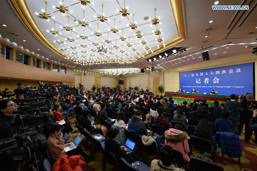 (TWO SESSIONS)CHINA-BEIJING-NPC-PRESS CONFERENCE-EDUCATION (CN)