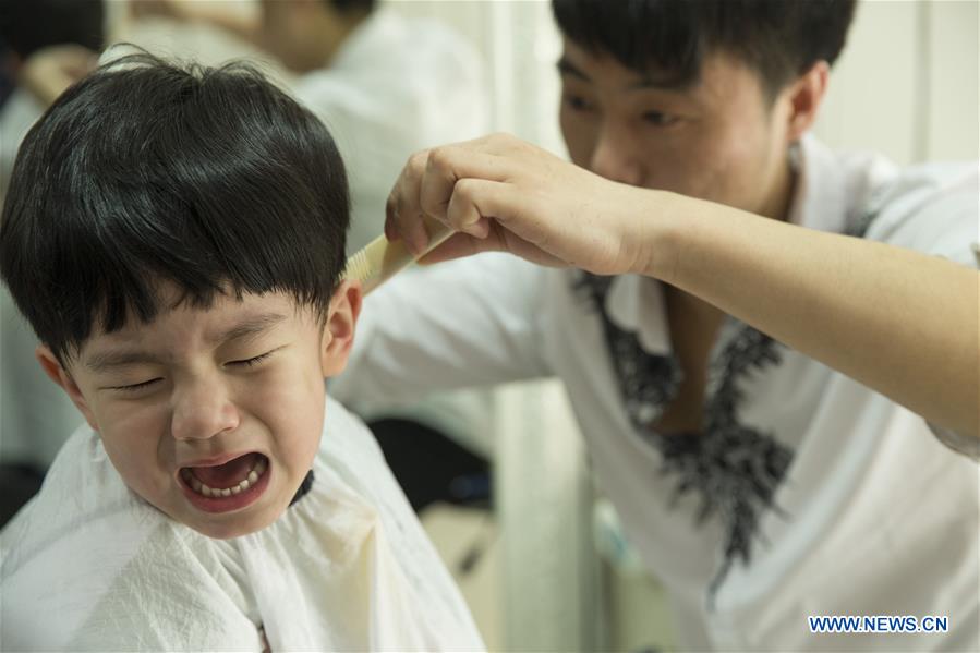 #CHINA-LONGTAITOU FESTIVAL-HAIRCUT (CN)