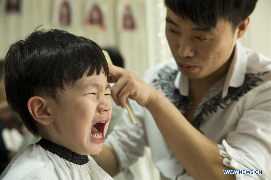 #CHINA-LONGTAITOU FESTIVAL-HAIRCUT (CN)