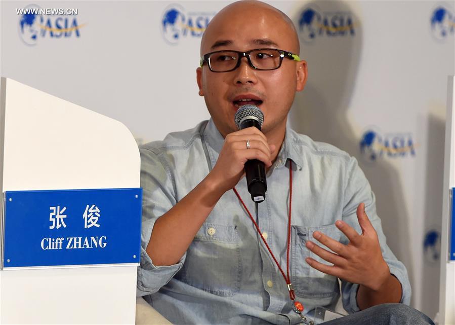 Cliff Zhang, CEO of ppdai.com, a p2p Internet banking company, speaks on a session of Internet Banking in the annual Boao Forum for Asia (BFA) in Boao, south China's Hainan Province, March 22, 2016. 