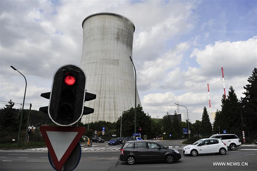 Staff not essential of nuclear plants in Doel and Tihange of Belgium have been sent home by the request of Belgian government as a precautionary measure after the terror threat level across the country was increased to the maximum level 4 on Tuesday morning