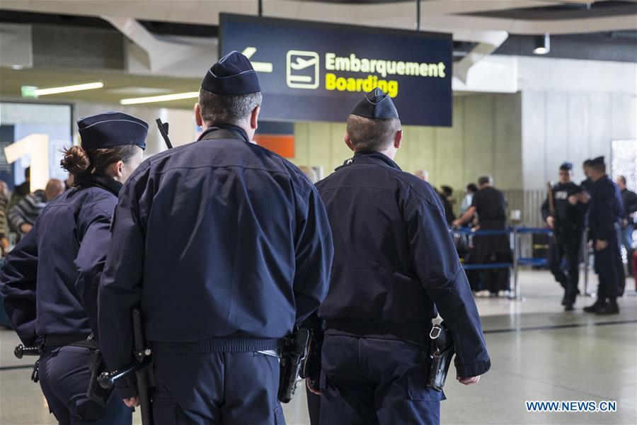 FRANCE-PARIS-AIRPORT-SERCURITY