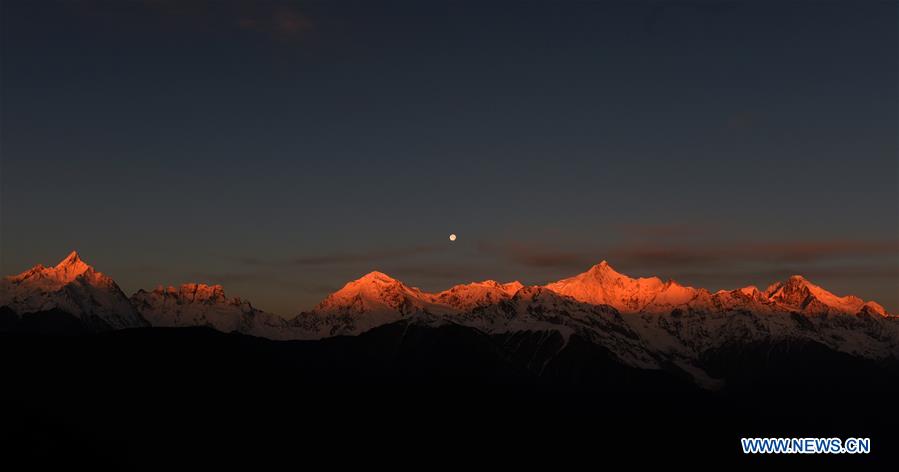 CHINA-YUNNAN-MEILI SNOW MOUNTAINS (CN)