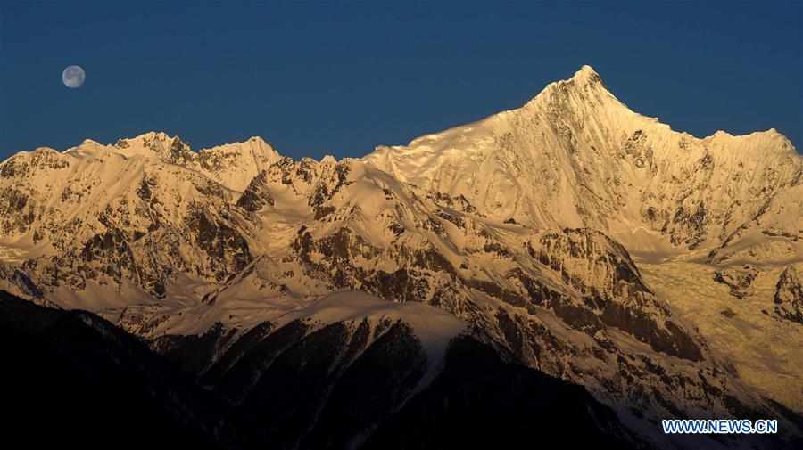 CHINA-YUNNAN-MEILI SNOW MOUNTAINS (CN)