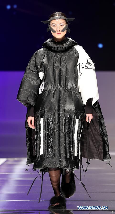 CHINA-BEIJING-FASHION WEEK(CN)