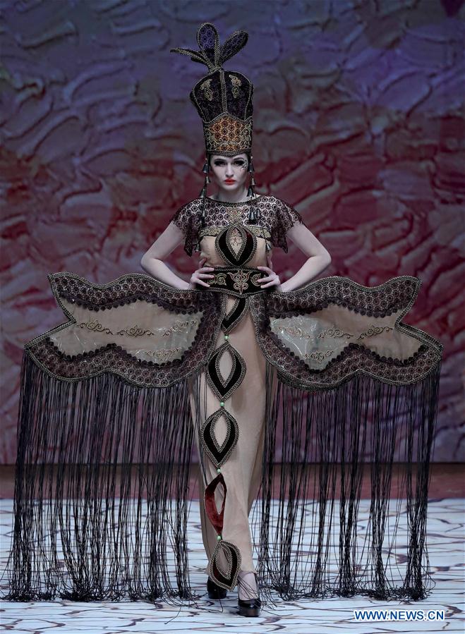 CHINA-BEIJING-FASHION WEEK(CN) 