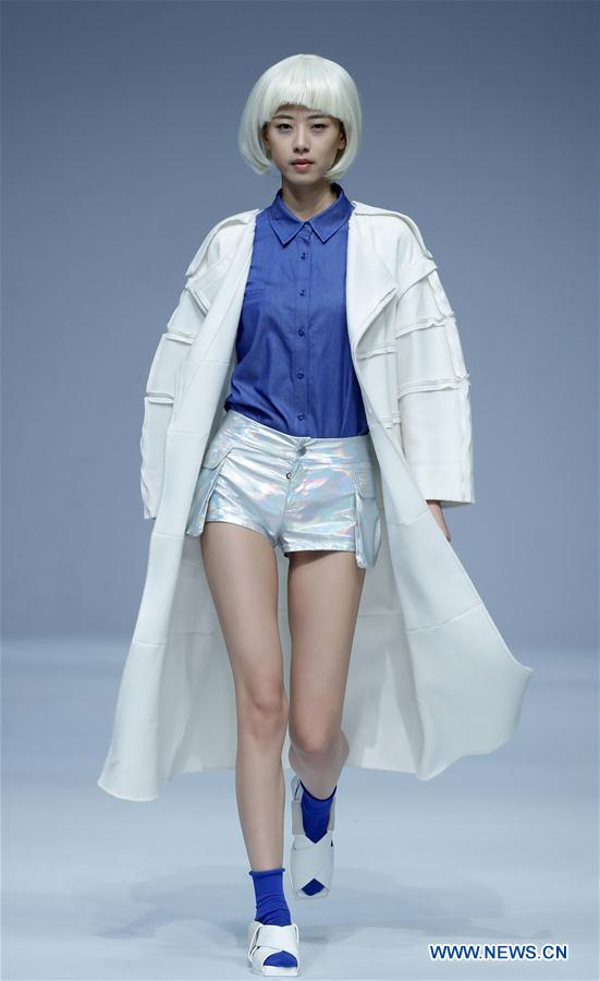 CHINA-BEIJING-FASHION WEEK (CN)