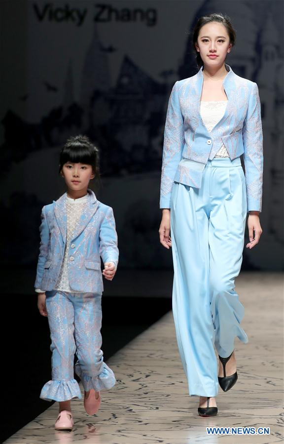 CHINA-BEIJING-FASHION WEEK (CN)