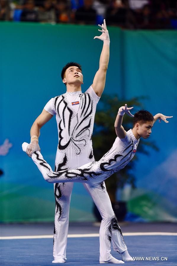 (SP)CHINA-FUJIAN-ACROBATIC GYMNASTICS-WORLD CHAMPIONSHIPS