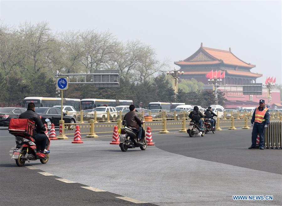 CHINA-BEIJING-ELECTRIC BIKES-BAN (CN)