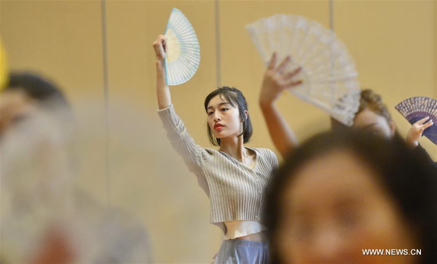 CHINA-JIANGXI-FUZHOU-TANG XIANZU-DRAMA-REHEARSAL (CN)