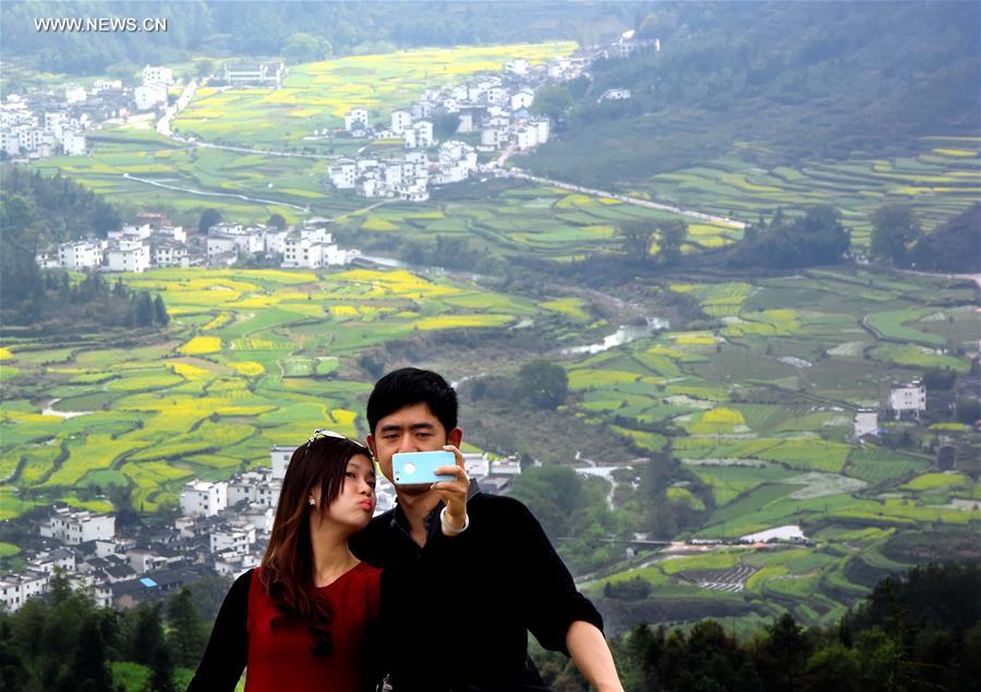 CHINA-TERRACED FIELDS-SCENERY (CN)