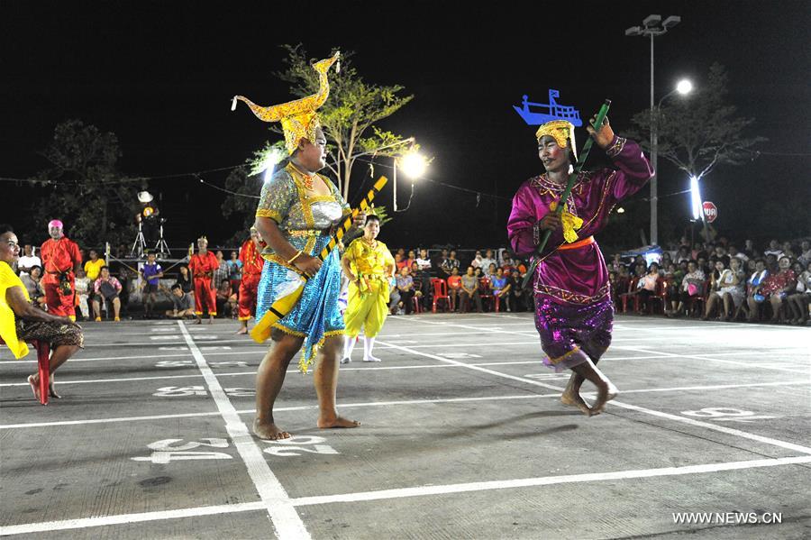 THAILAND-SAMUTPRAKRAN-SONGKRAN FESTIVAL-THAI CHESS