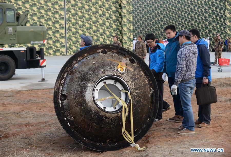 Capsule returns safely after 12-day odyssey