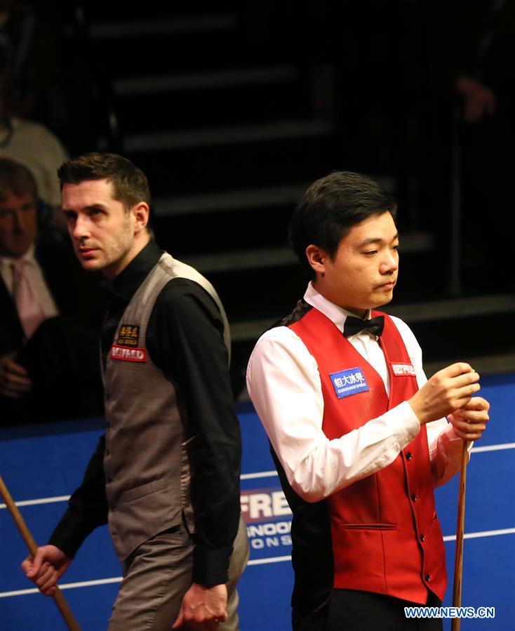 (SP)BRITAIN-SHEFFIELD-SNOOKER-WORLD CHAMPIONSHIP-FINAL