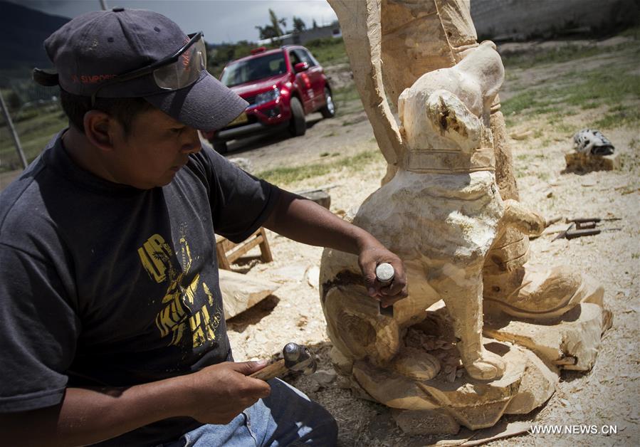 ECUADOR-IMBABURA-EARTHQUAKE-RESCUE DOG-DEAD