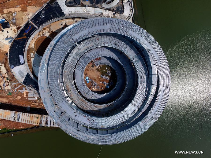 Made from 7000 tonnes of steel, the spiral sightseeing platform is 35 meters high with a diameter of 86 meters