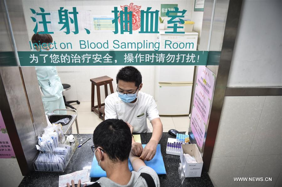 CHINA-SHENZHEN-MALE NURSES (CN)