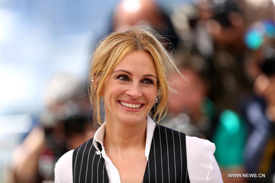 FRANCE-CANNES-FILM FESTIVAL-MONEY MONSTER-PHOTOCALL