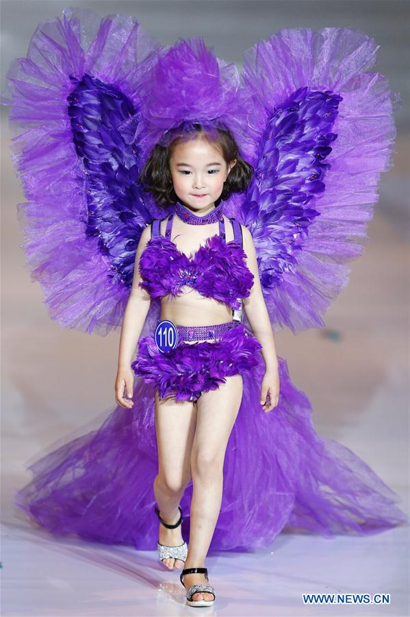 CHINA-QINGDAO-FASHION WEEK-MINI MODELS CONTEST(CN)