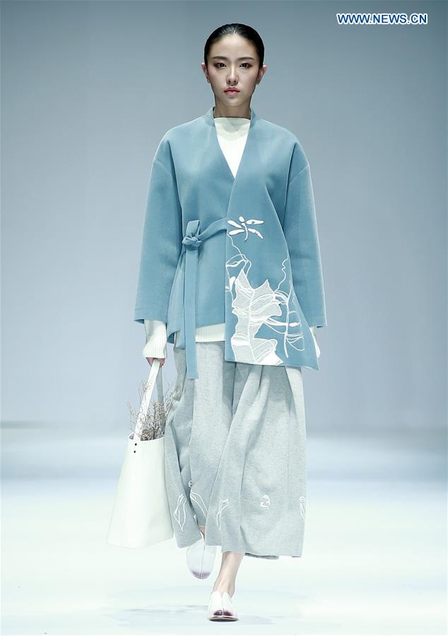 CHINA-BEIJING-GRADUATE FASHION SHOW(CN)