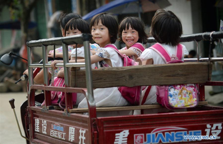 CHINA-CHILDREN'S DAY-QUADRUPLETS (CN)