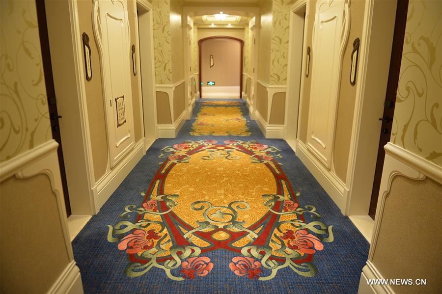 #CHINA-SHANGHAI-DISNEYLAND HOTEL (CN)