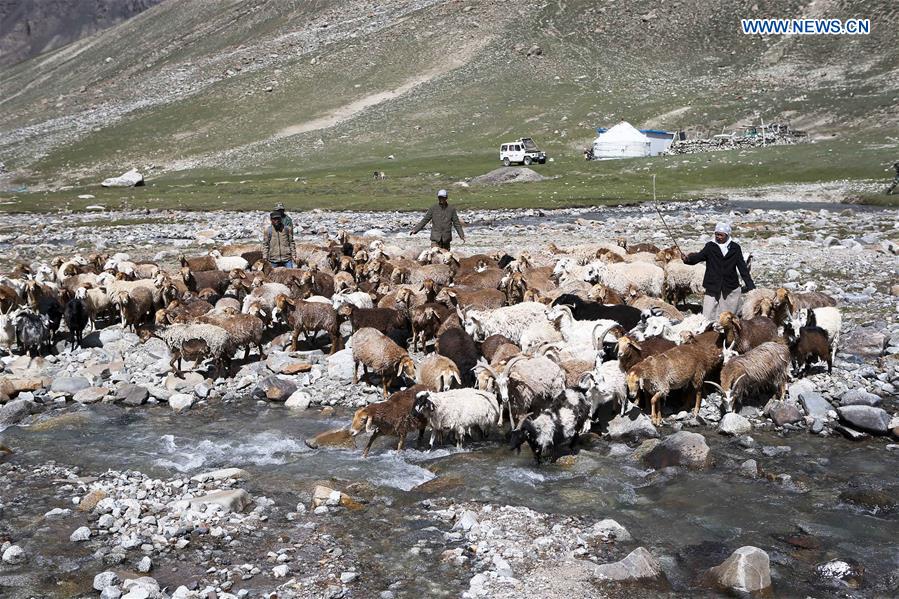 CHINA-XINJIANG-WAKHAN CORRIDOR (CN)