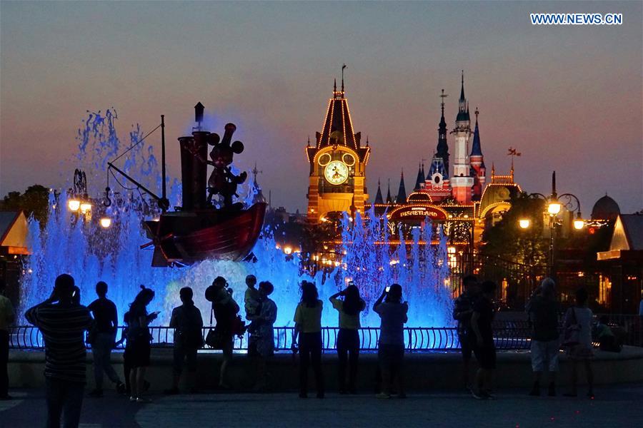 #CHINA-SHANGHAI-DISNEYLAND (CN) 