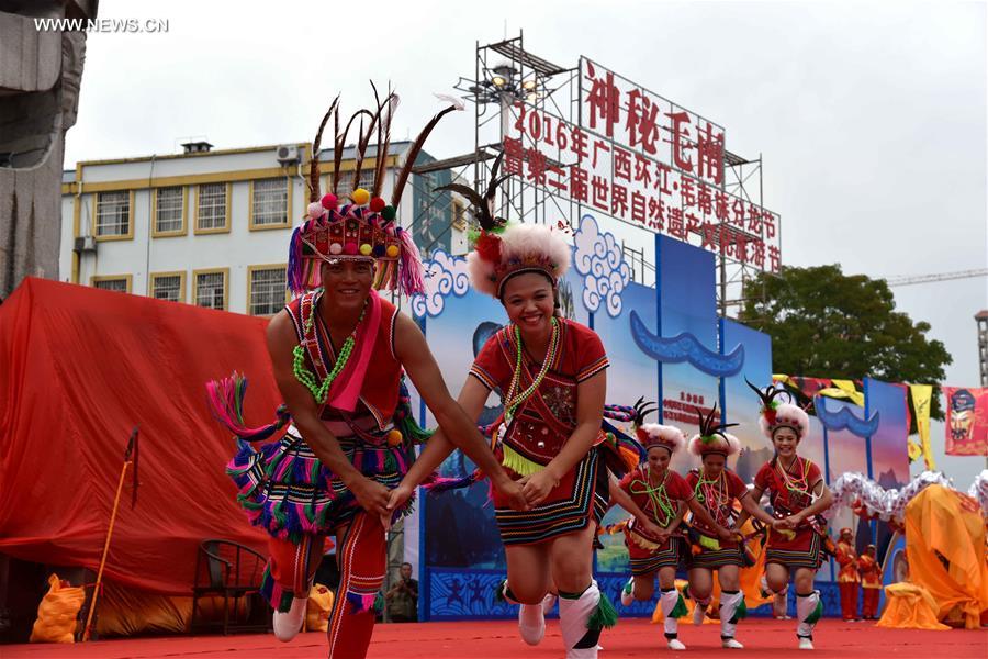 #CHINA-GUANGXI-HUANJIANG-FENLONG FESTIVAL (CN)