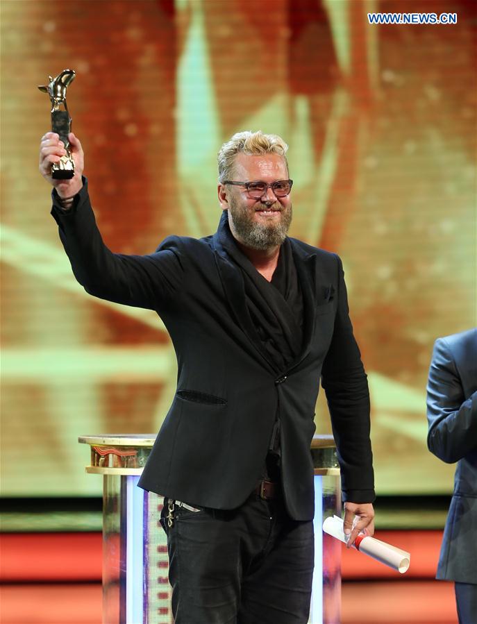 CHINA-SHANGHAI-FILM FESTIVAL-AWARDING CEREMONY (CN)