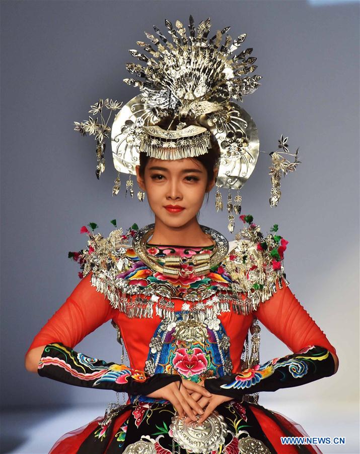 CHINA-BEIJING-FOLK COSTUME-SHOW (CN)