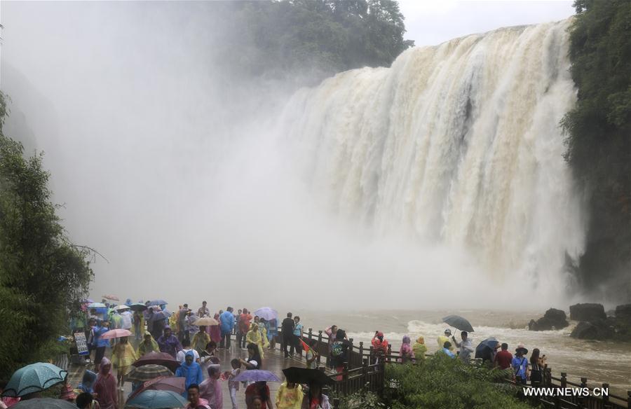 #CHINA-GUIZHOU-HUANGGUOSHU WATERFALL (CN)