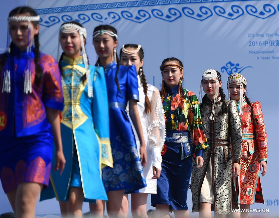 CHINA-INNER MONGOLIA-COSTUME SHOW (CN)