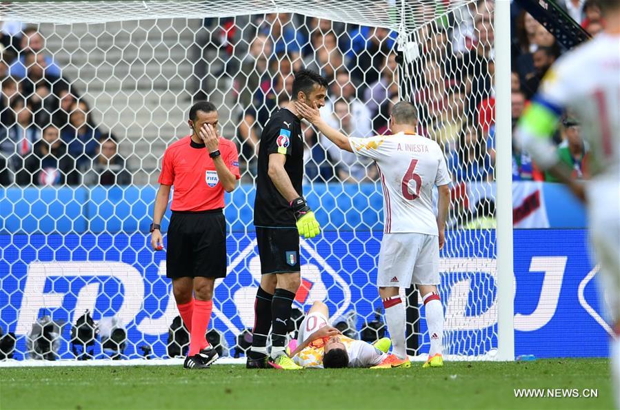 (SP)FRANCE-PARIS-SOCCER-EURO 2016-SPAIN-ITALY