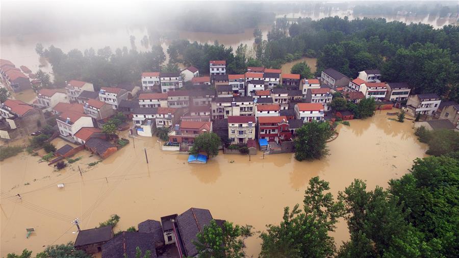 CHINA-WUHAN-FLOOD-DIKE BREACH (CN)