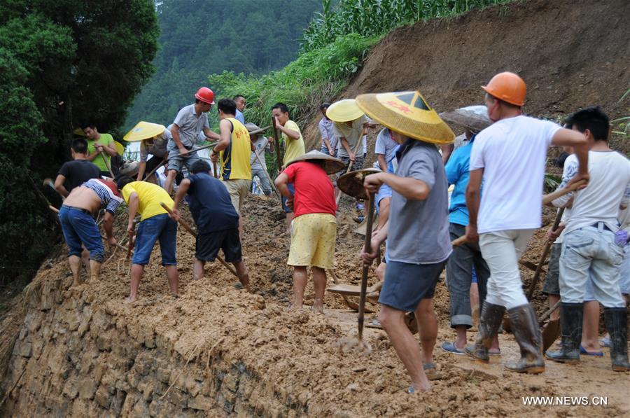 China's meteorological authority renewed its orange alert for heavy rain in the south and southwest of the country on Monday. 