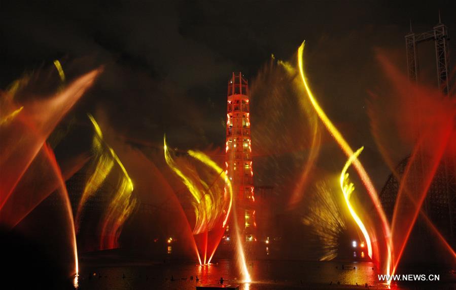 CHINA-SHANGHAI-LIGHT AND WATER SHOW (CN)