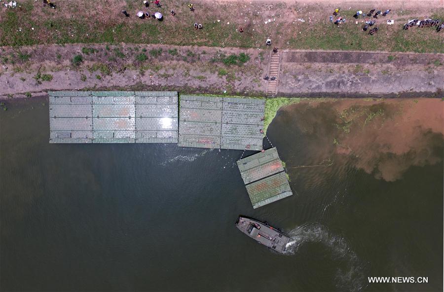 CHINA-HUNAN-HUARONG-FLOOD-DIKE BREACH (CN)